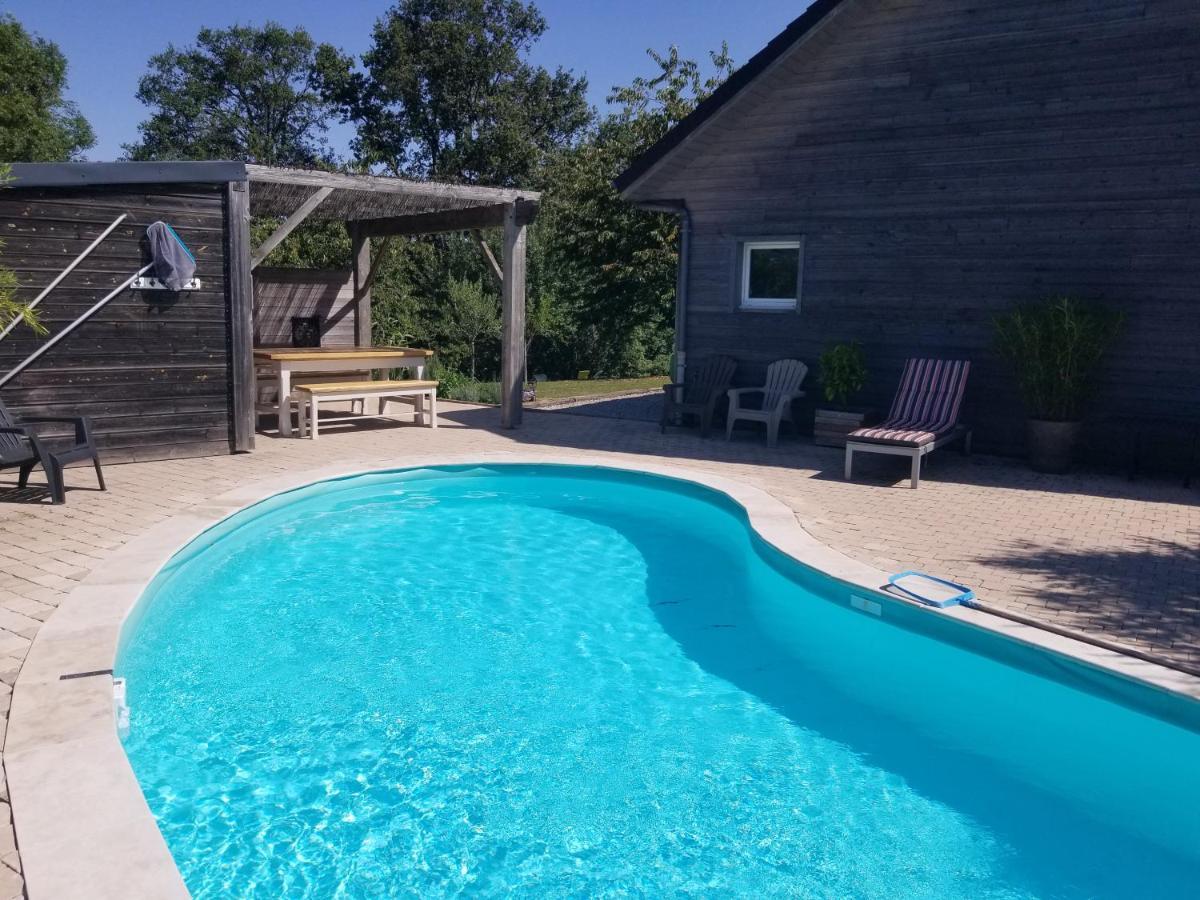 Gite De La Tuillere, Maison Contemporaine En Bois Avec Vue Et Piscine Saint-Aulaire エクステリア 写真